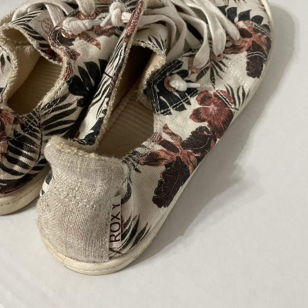 Flower print - Picture 2 of 5